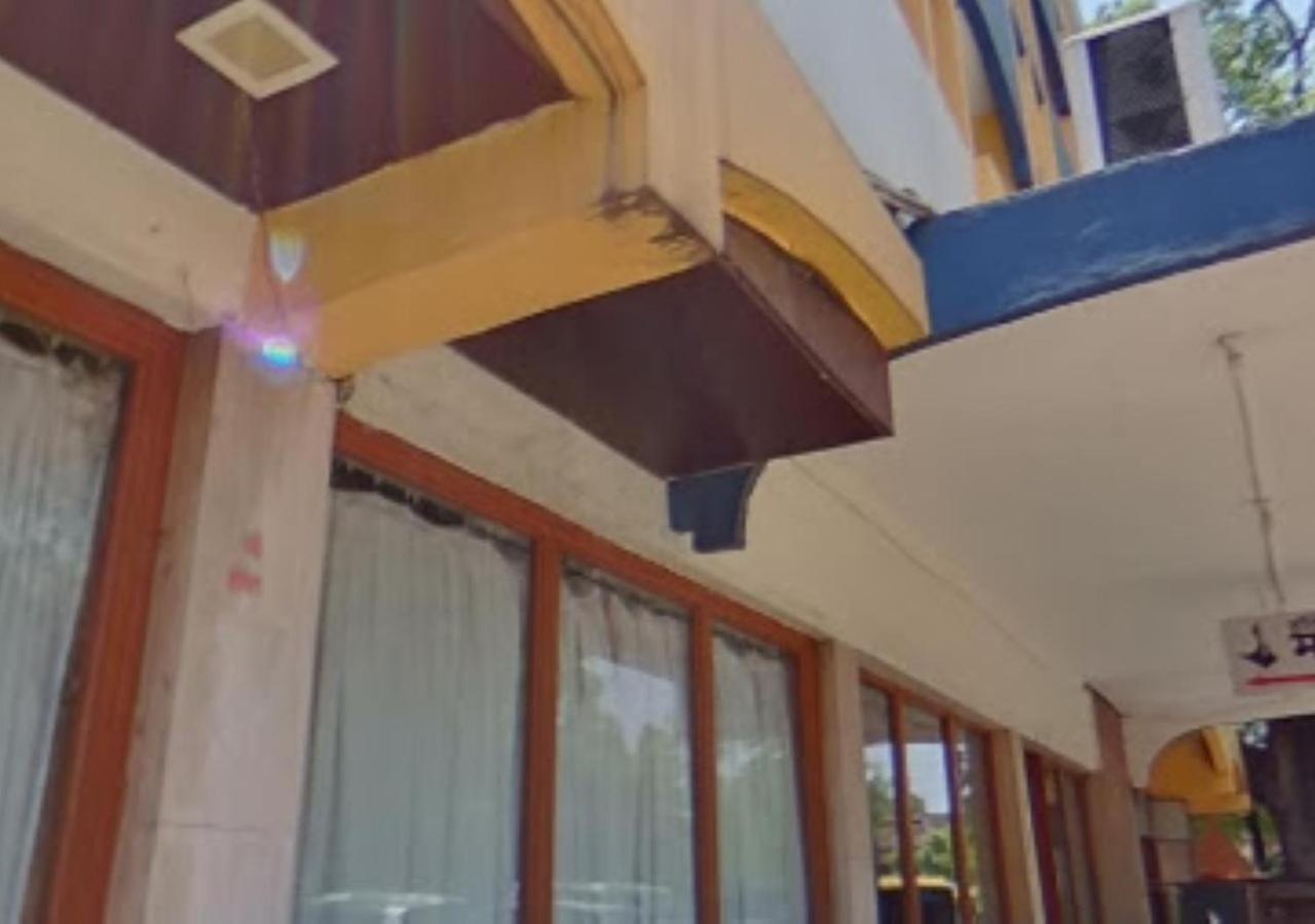 Hotel Mayur Restaurant Chandrapur Екстериор снимка