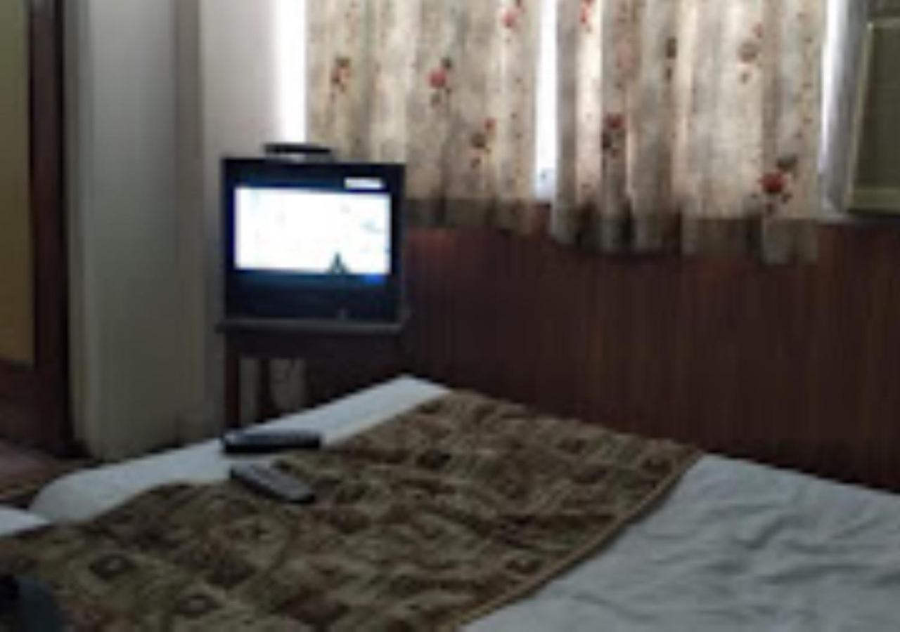 Hotel Mayur Restaurant Chandrapur Екстериор снимка